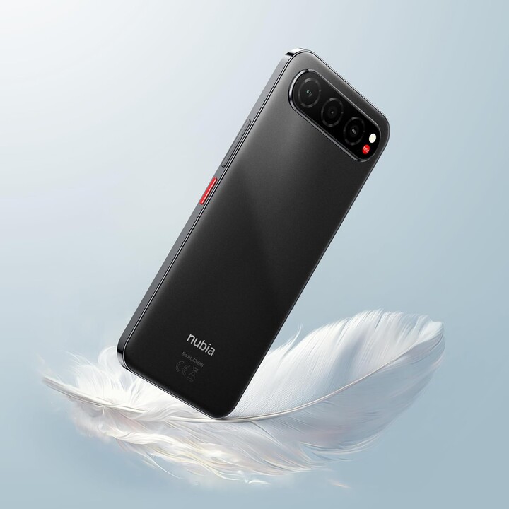 ZTE Nubia Air 5G, 8GB/256GB, Pantalla Amoled de 6,78 Pulgada FHD+, 20MP/50MP, Negro