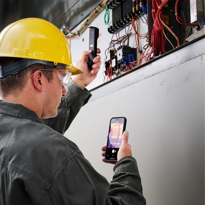 FLIR FOEDGE cámara térmica
