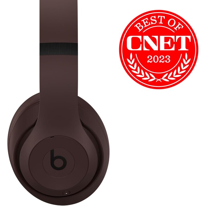Beats Studio Pro mit Schokoladenmikrofon