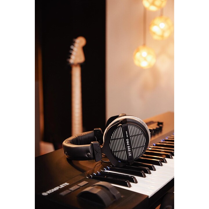 Beyerdynamic DT 990 PRO Écouteurs Avec fil Arceau Musique Noir, Gris