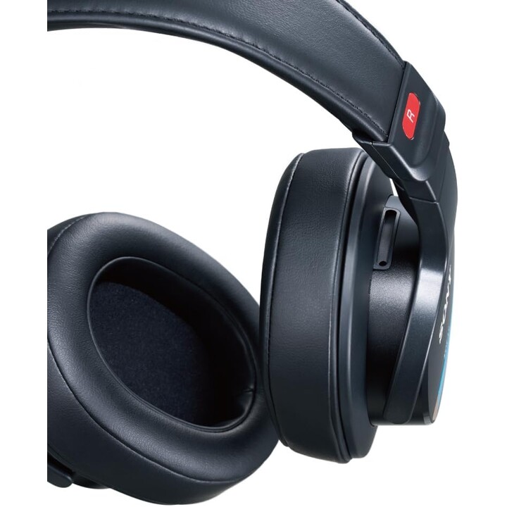 Sony MDR-M1 Studio - Auriculares cerrados con cable, reproducción de banda ultraancha (5 Hz-80 kHz), color negro