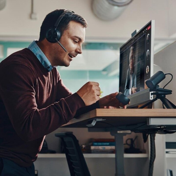 Auriculares Poly inalámbricos Bluetooth con Cancelación de Ruido y Micrófono boom