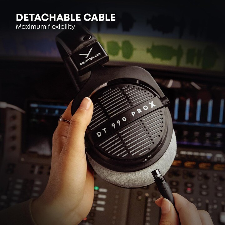 Beyerdynamic DT 990 Pro x Auriculares de estudio de devolución abierta para escuchar y editar críticas