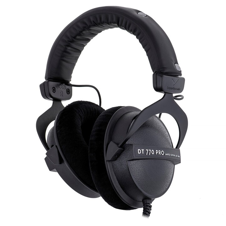 Beyerdynamic DT 770 Pro 80 Ω Black Limited Edition - auriculares de estudio cerrados