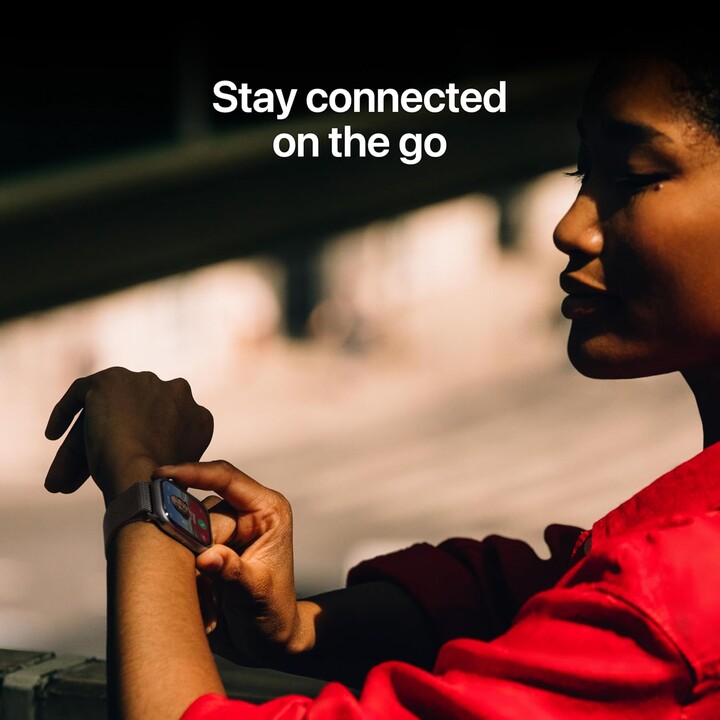 Apple Watch Series 11 GPS Cellular 42mm Caja de aluminio en negro azabache y correa deportiva negra Talla S/M