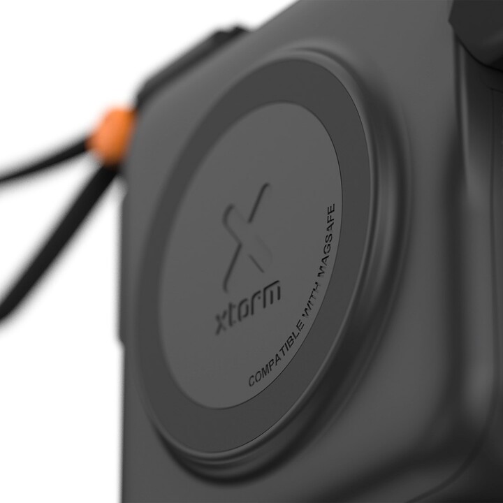 Xtorm XTPP101 External Battery Lithium Polymer 10000 mAh Wireless Charger Black