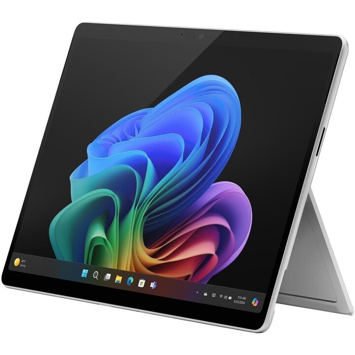 Tableta Microsoft Surface Pro 11 Snapdragon X Plus Copilot de 33 cm (13")