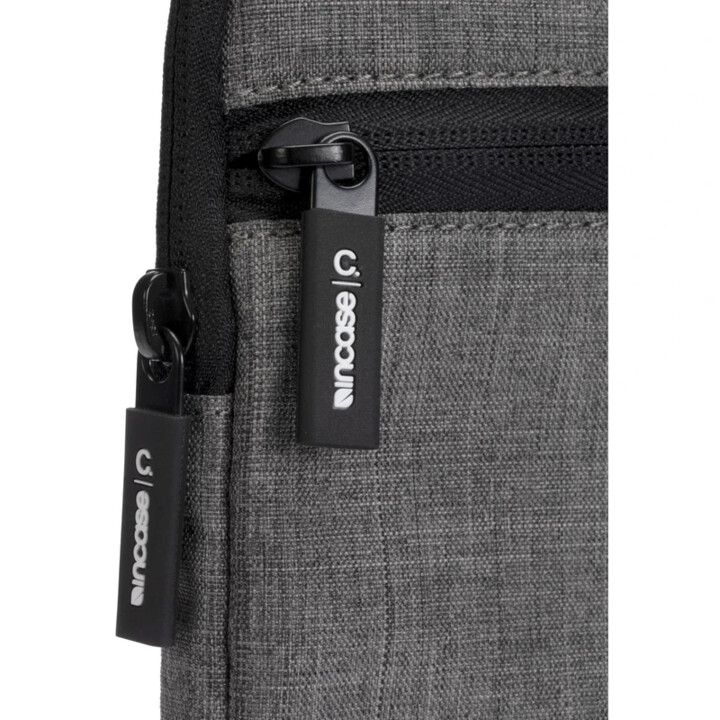 Calzoncillo con cremallera de Incase para portátil de 13 pulgadas - Grafito