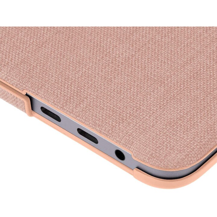 Incase Cover rigida testurizzata in Woolenex per MacBook Pro 16 pollici Rosa