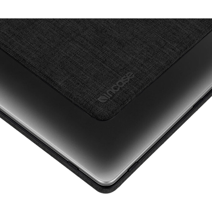 Coque rigide texturée en Woolenex pour MacBook Pro 16" 2021 - Graphite