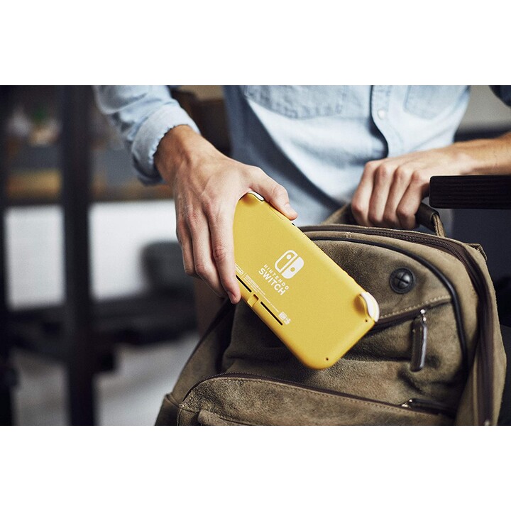 Nintendo Switch Lite Amarillo