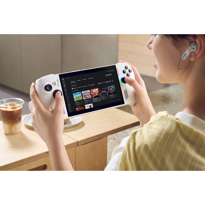 ASUS ROG Xbox Ally RC73YA-NH002W Console di gioco portatile 17,8 cm (7") 512 GB Touchscreen Wi-Fi Bianco
