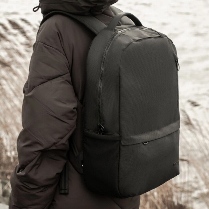 Incase Campus Compact Backpack - Carbon