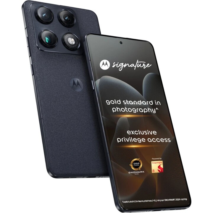Smartphone Motorola Signature 5G, 12 GB, 256 GB, 6,78 pOLED, 5200 mAh, Carbon