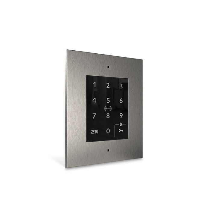 2N Controlo de Acesso &bull Access Unit 2.0 &bull Teclado tátil & Bluetooth & Leitor RFID &bull 125 kHz &bull Seos 13,56 MHz &bu